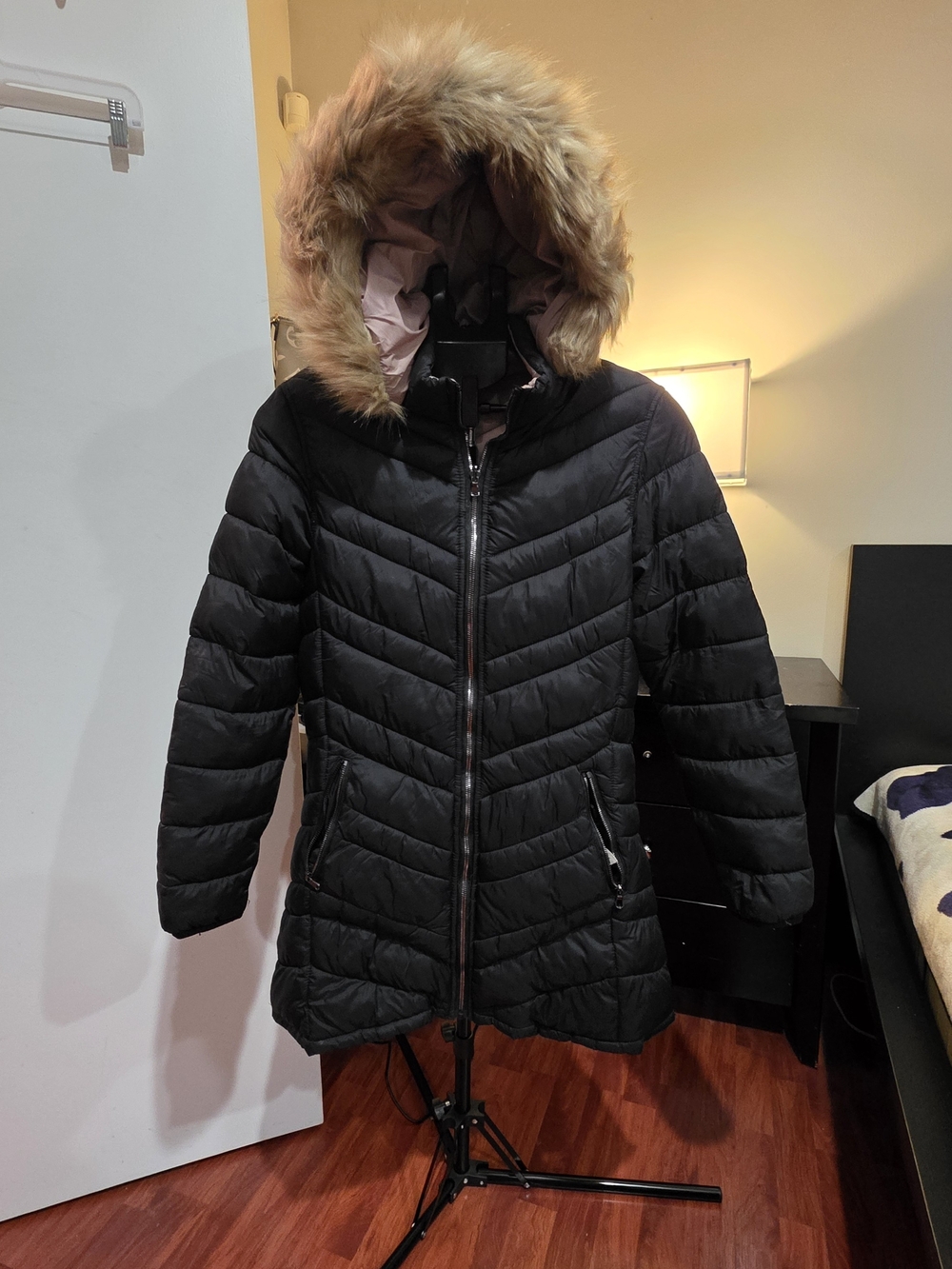 Women's Black Quilted Puffer Coat with Faux Fur Hood